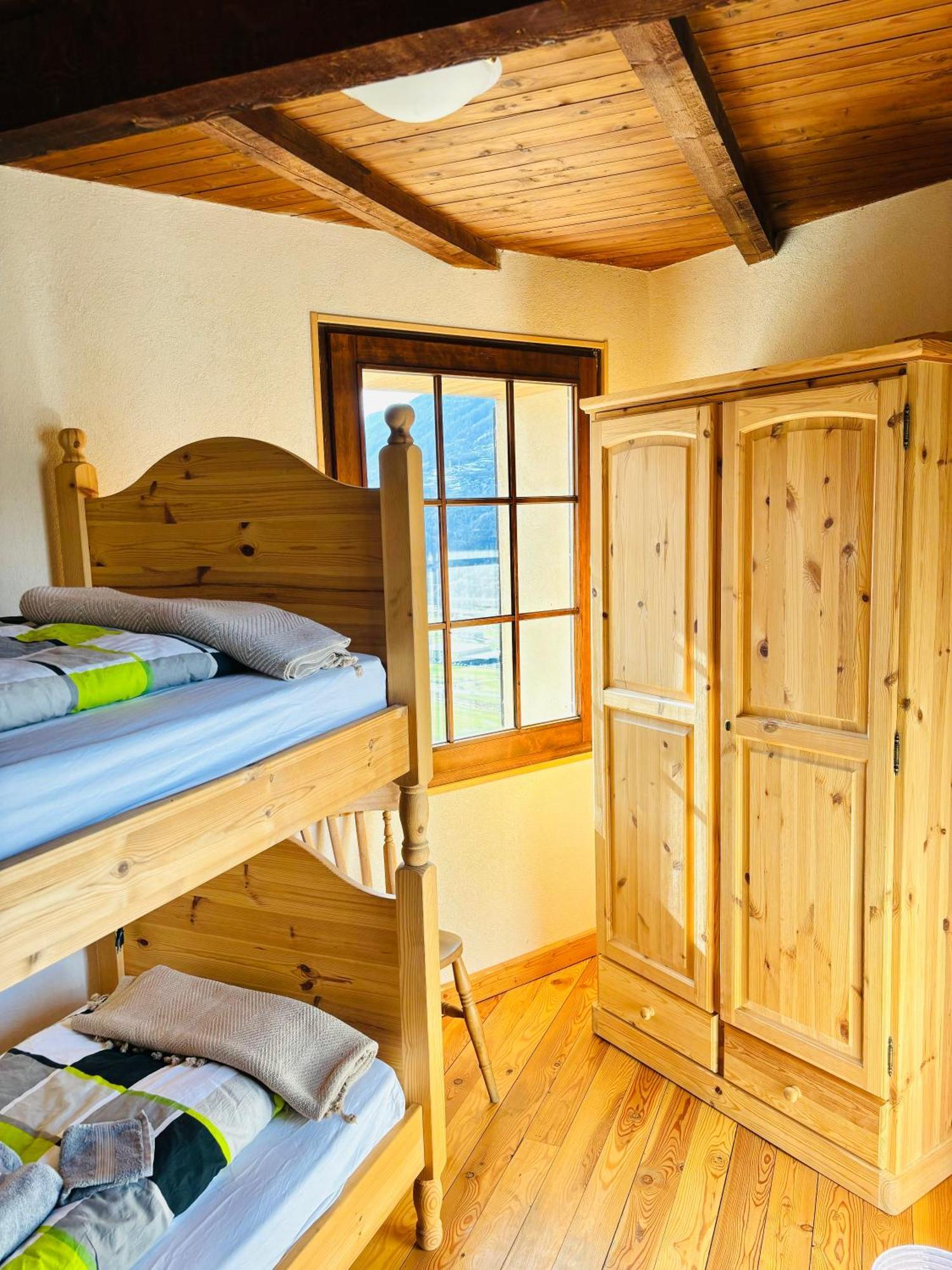 Foppoli Castle, Private 11Th Century Fortress With Panoramic View, Sauna And Hot Tub Overlooking The Valtellina Mazzo di Valtellina Exterior foto