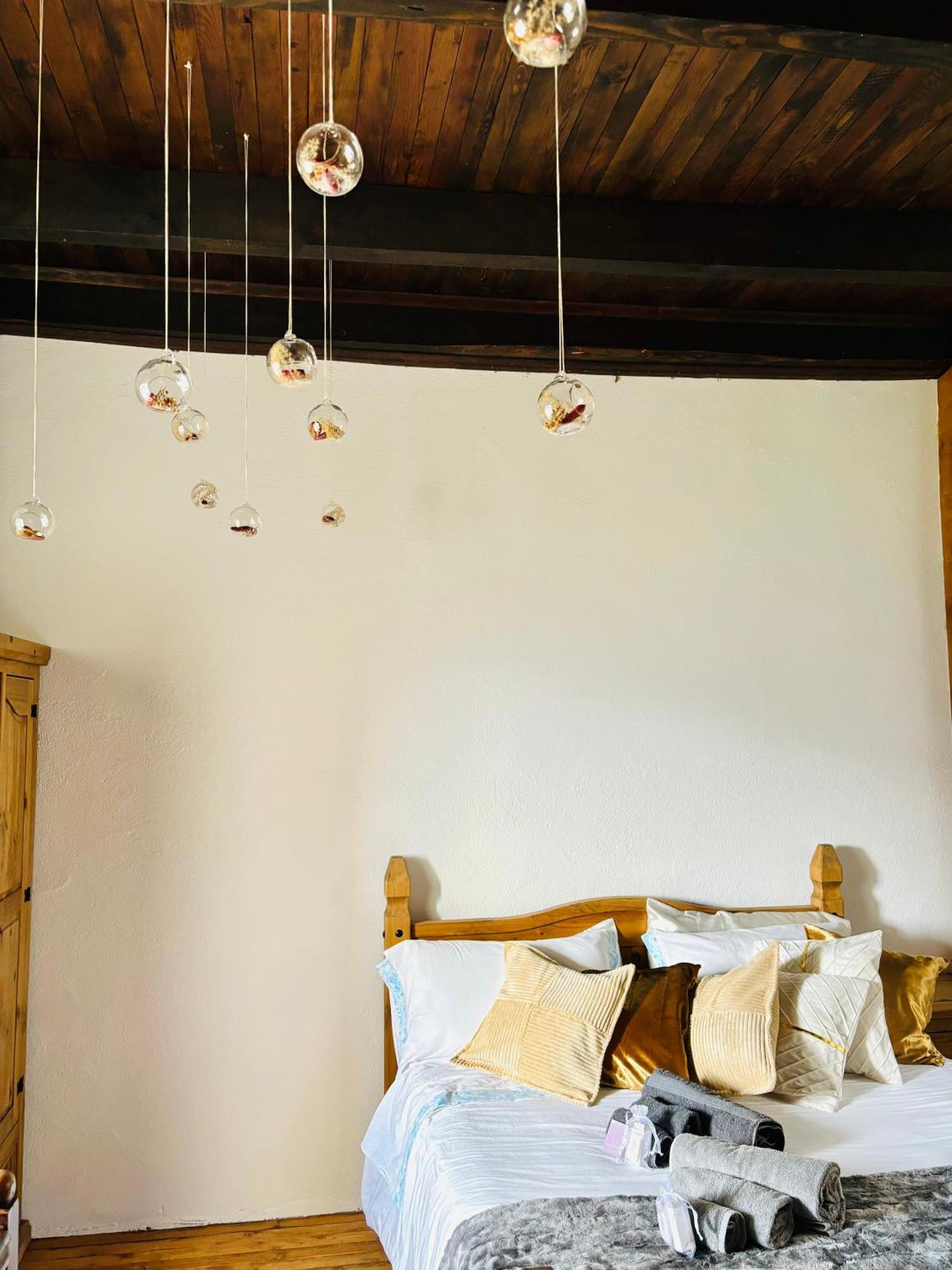 Foppoli Castle, Private 11Th Century Fortress With Panoramic View, Sauna And Hot Tub Overlooking The Valtellina Mazzo di Valtellina Exterior foto